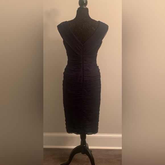 Tadashi Shoji Collection silk semi-formal dress - Picture 3 of 6